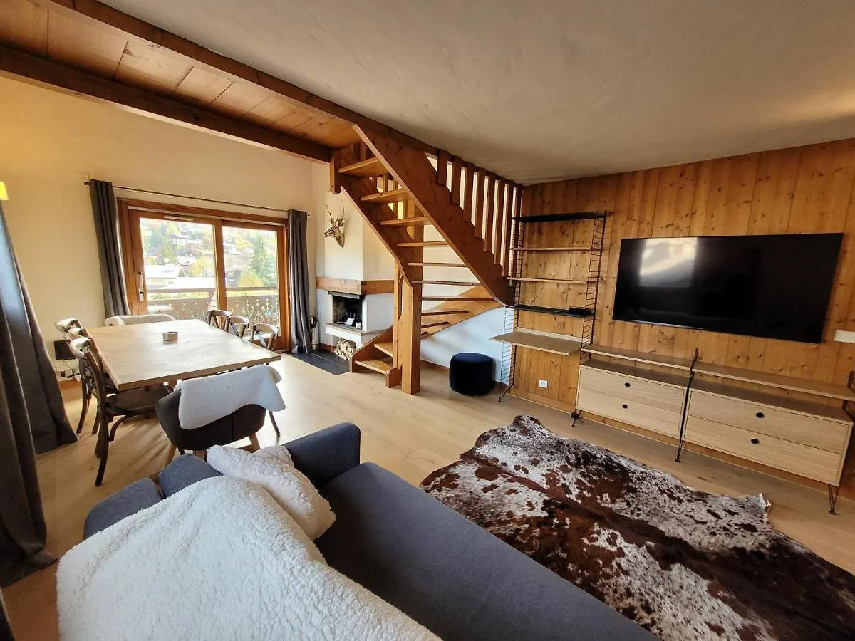 Duplex 3 Pieces A Megeve - Proche Centre, 6-8 Pers, Balcon, Piscine, Wifi, Garage. - Fr-1-453-297 Apartment 0*,  France